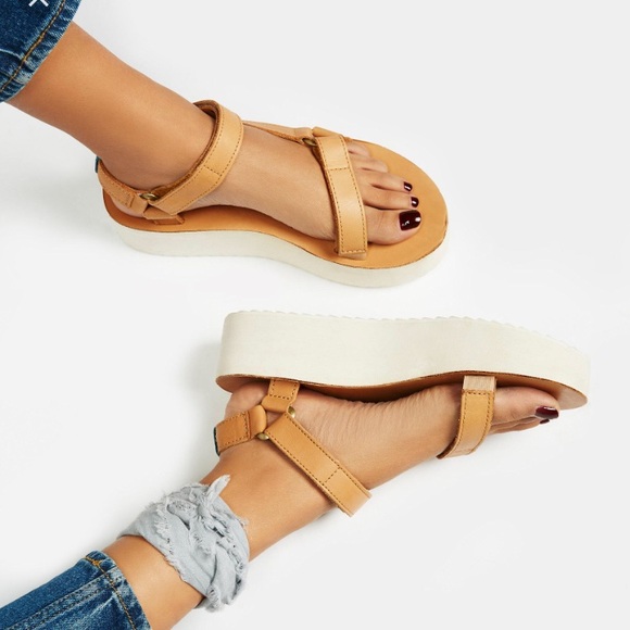 Tan teva sandals Clearance